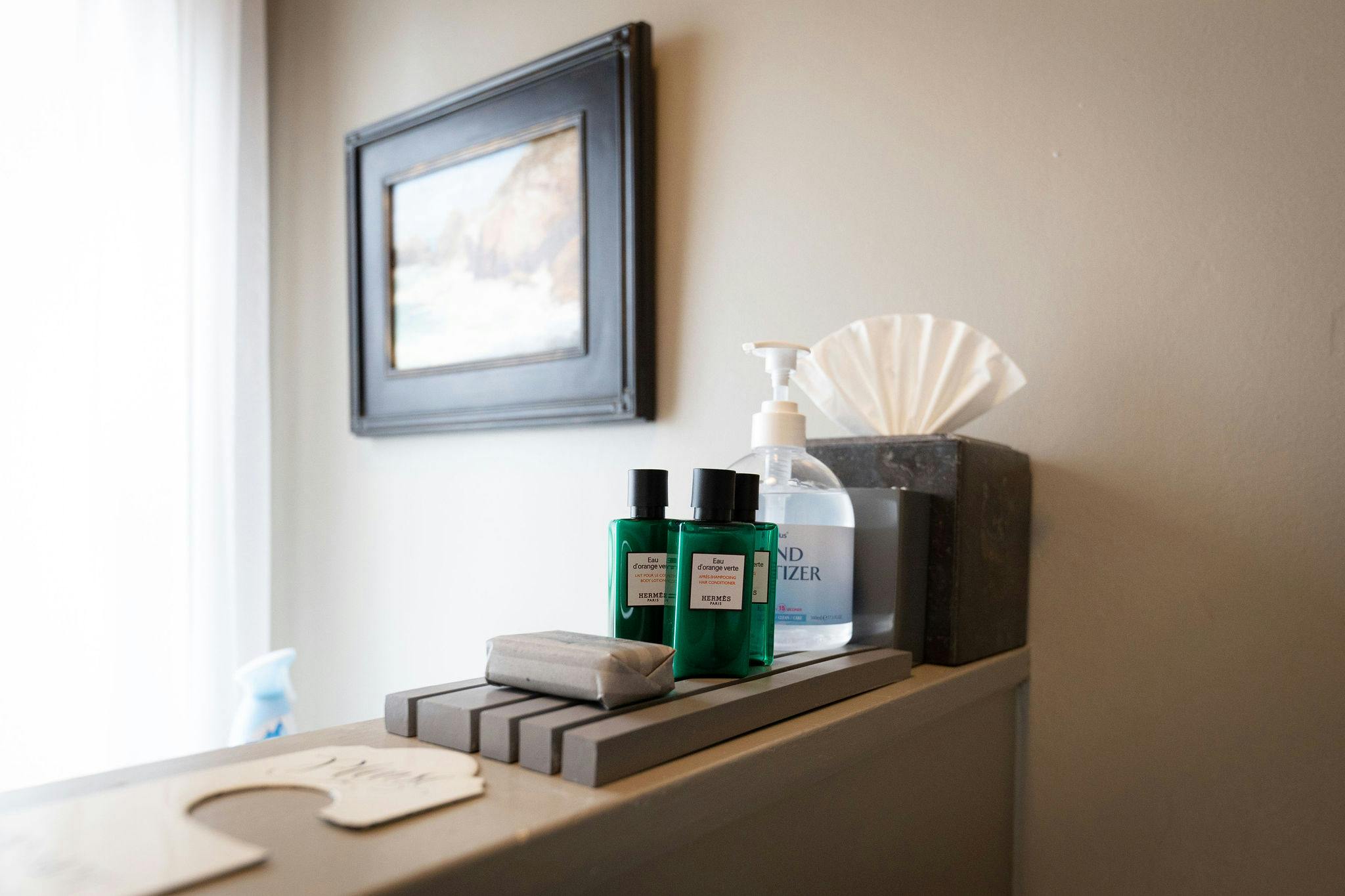 Miacomet Room Bath Essientials.