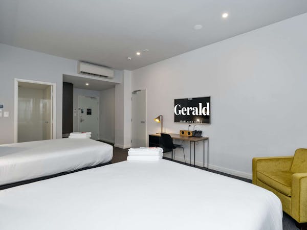 Modern & luxurious accommodation