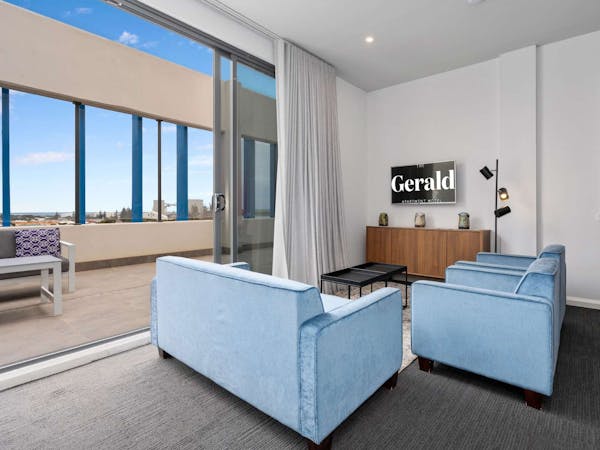 Luxury 2 Bedroom Apartment