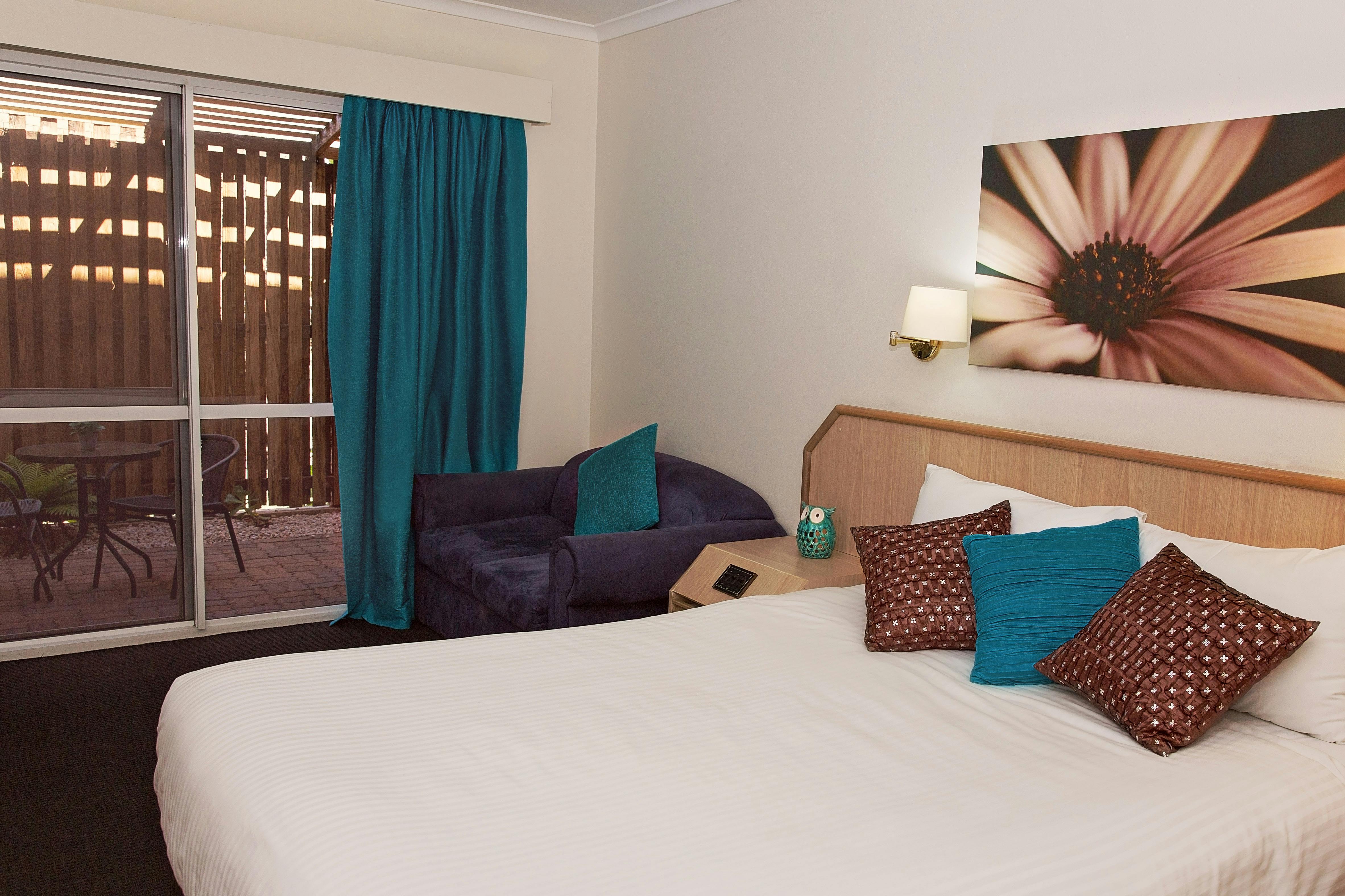 Garden Courtyard Room White Lace Motor Inn Mackay