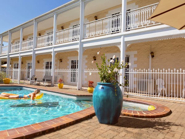 Enjoy the pool White Lace Motor Inn Mackay