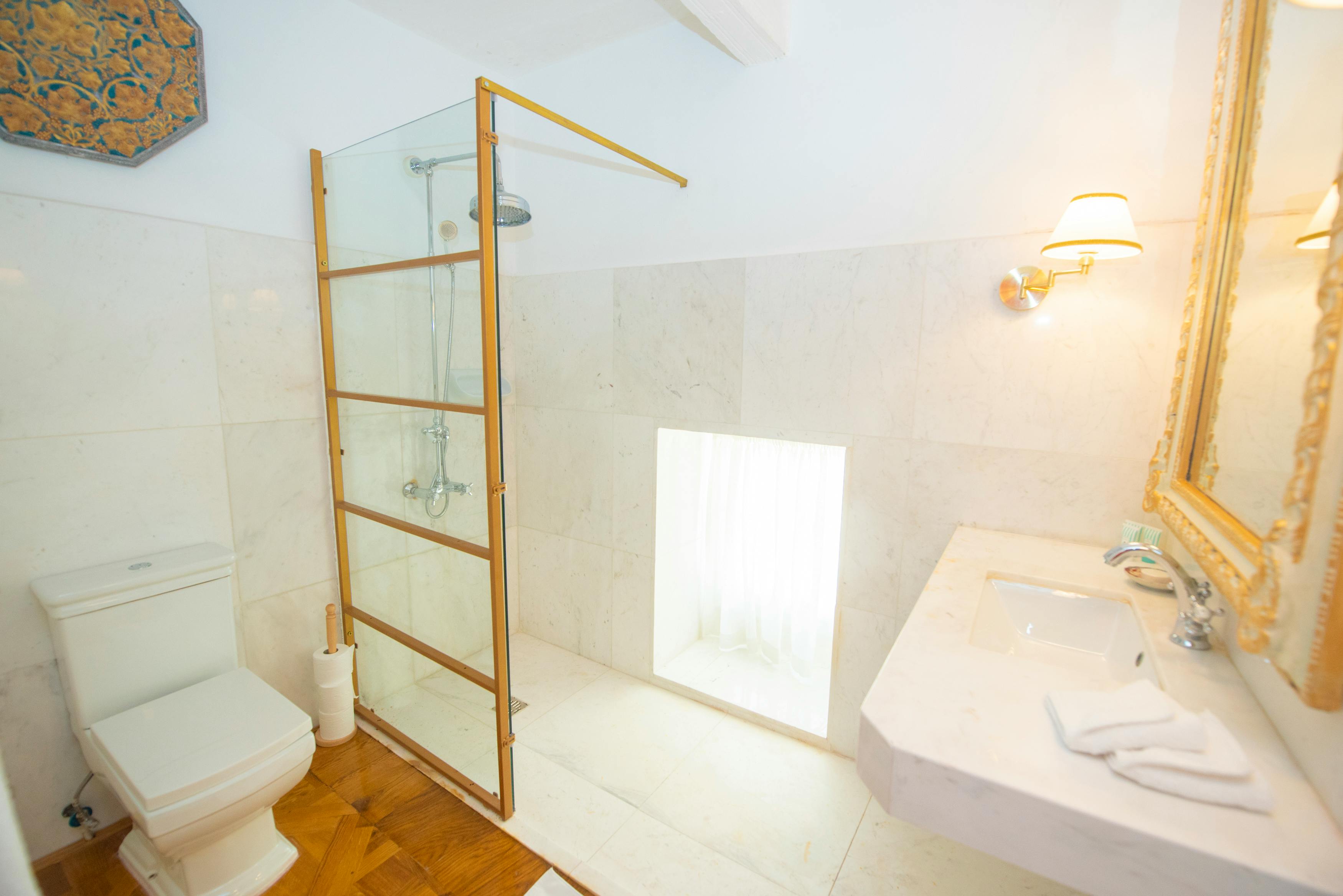 Elephant Room Bathroom