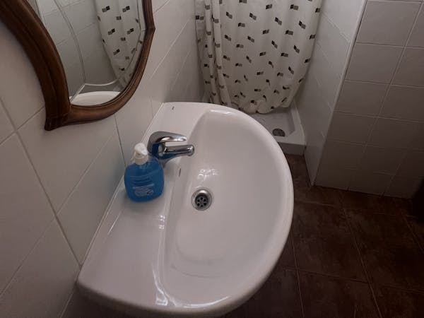 Private bathroom Estella