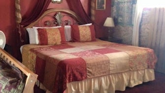 River side, King bed