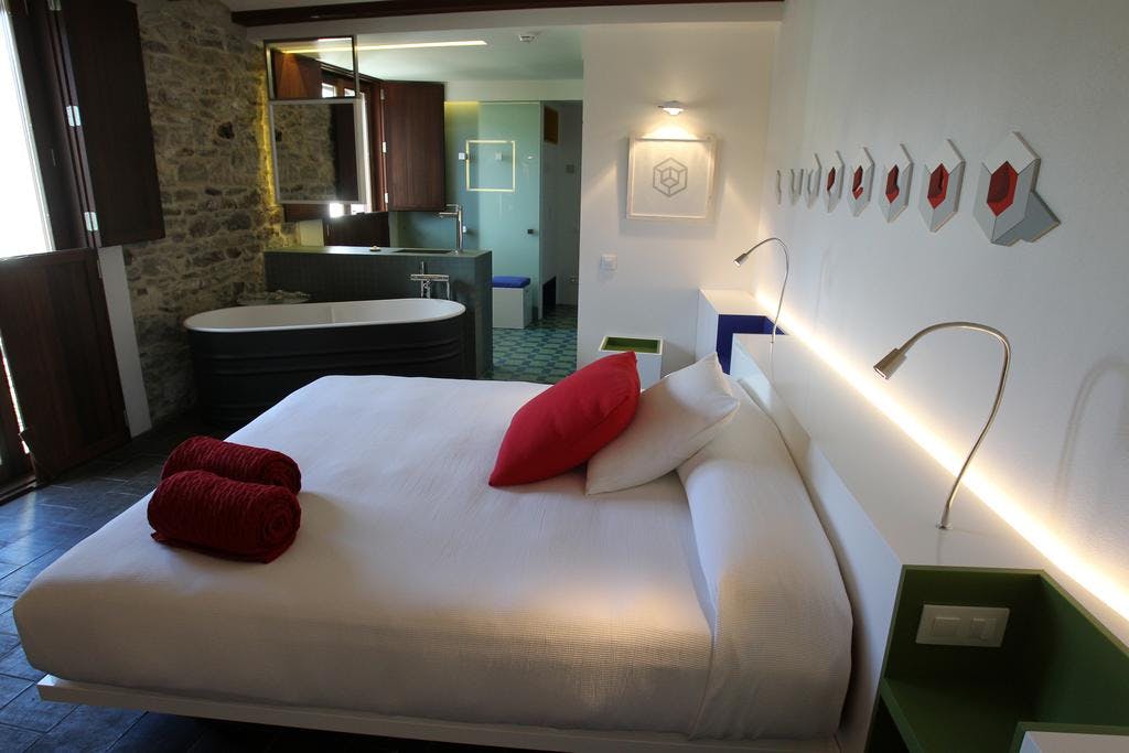 Junior Suite Cubículo, full