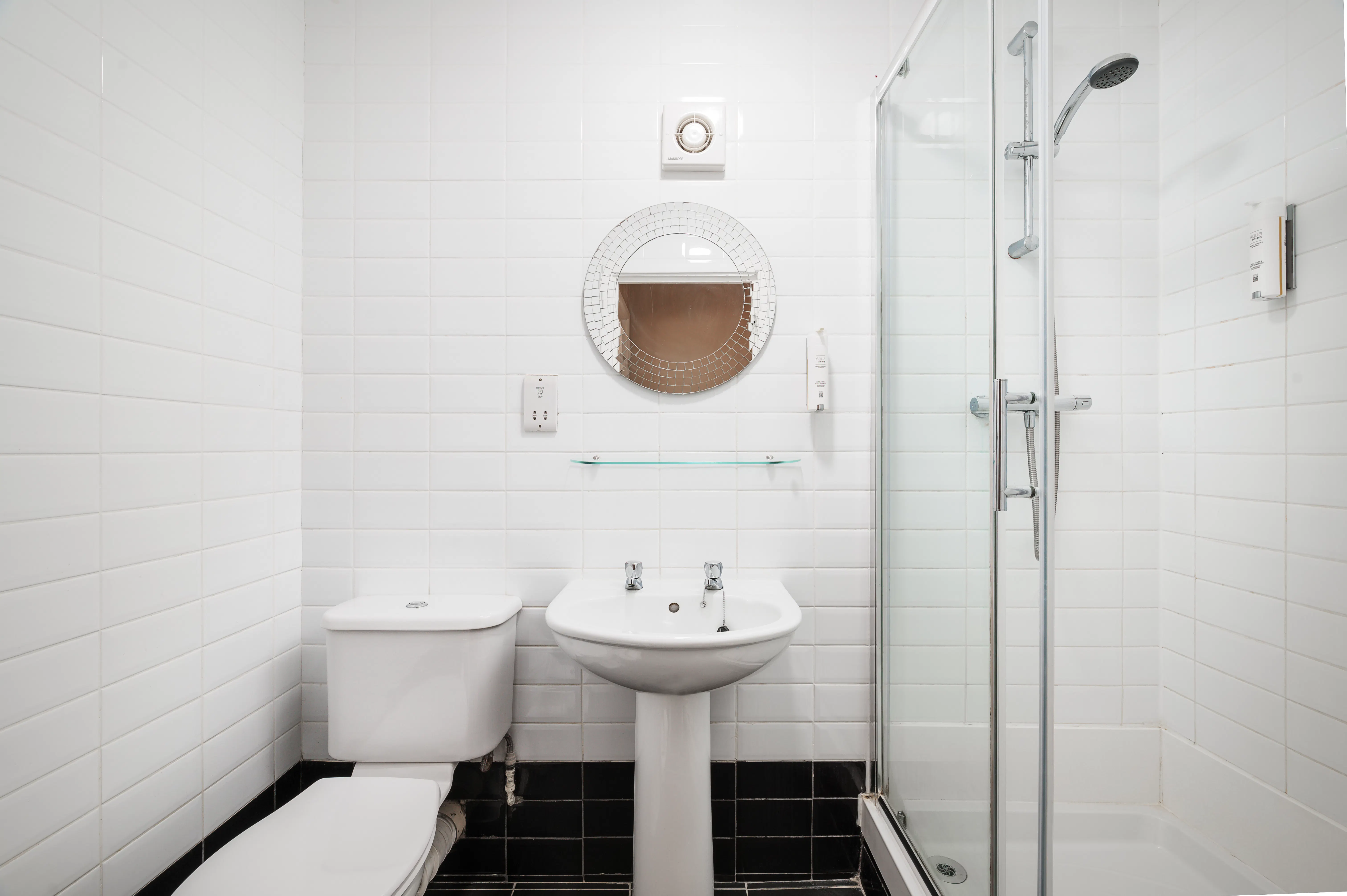 Rooms Inn Newcastle Triple Room