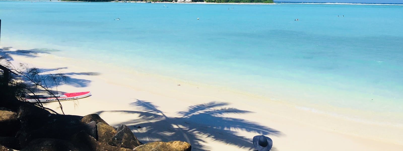 muri-beachcomber-rarotonga-beach-lagoon