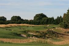 play golf at kinloch from the lodge