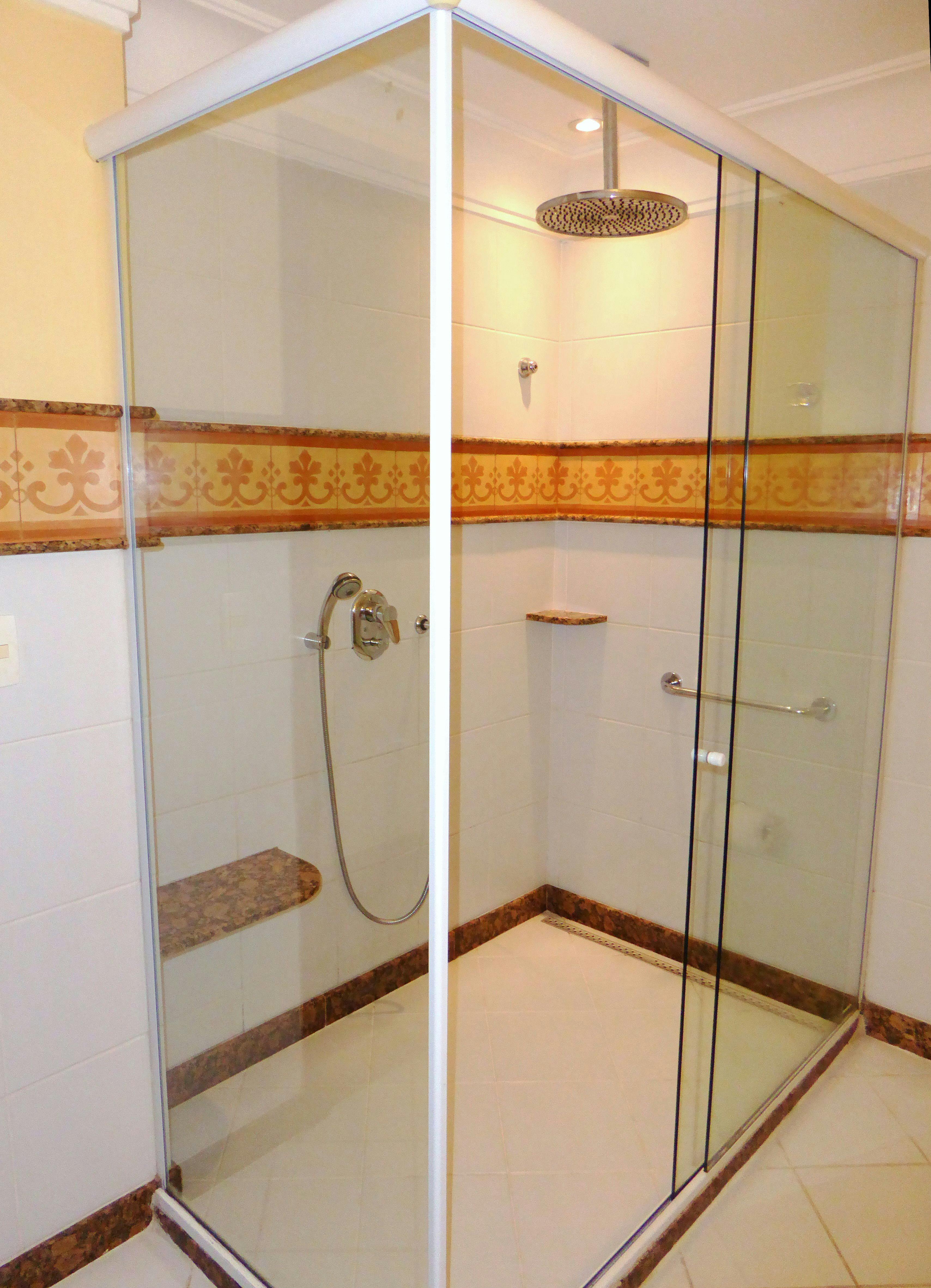 Hotel Casa Amarelindo Superior Room bathroom Shower