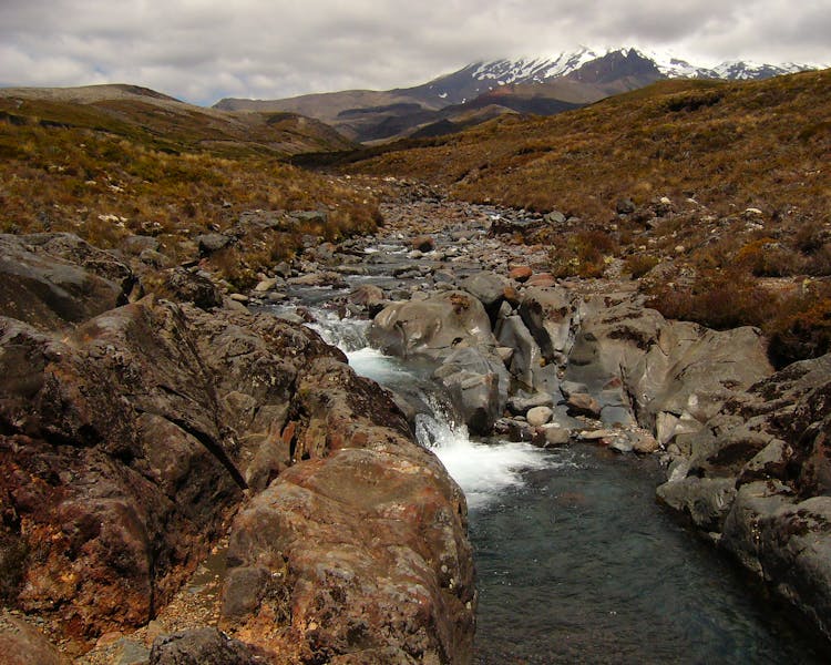 one of the many stunning views in Tongariro National Park
