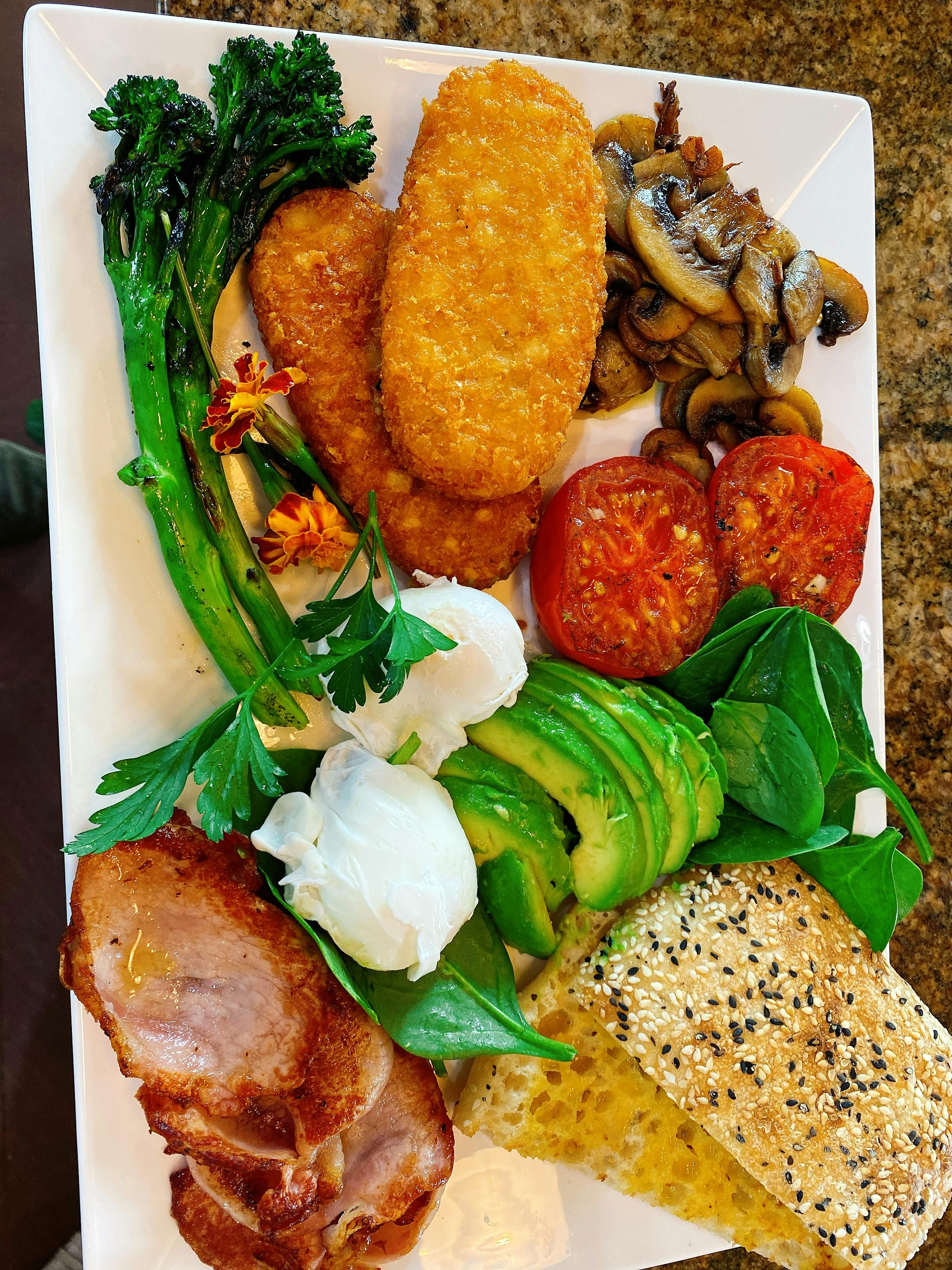 Try our home made gourmet breakfast with lots of ingredients picked from our extensive herb, spices and vegetable gardens