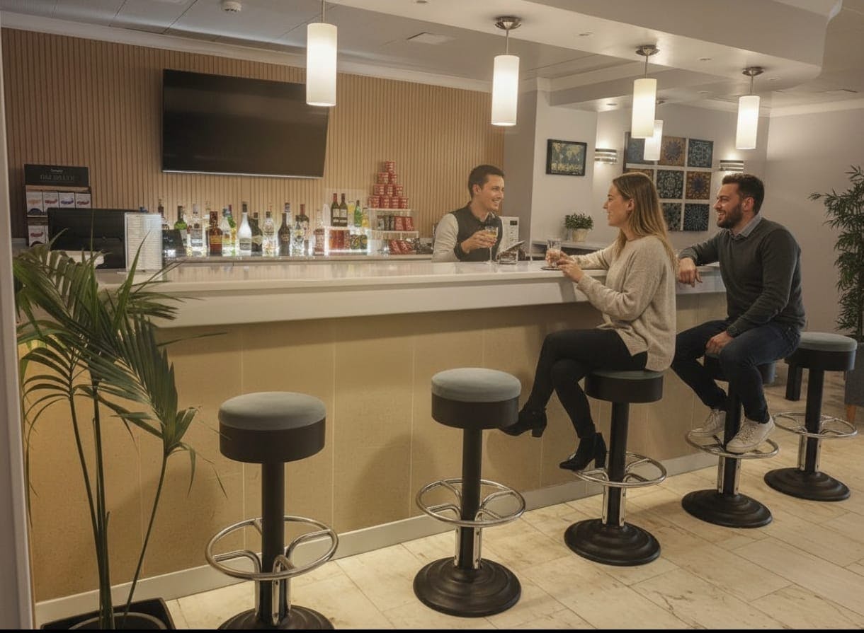 A cozy spot to socialize, our bar provides the perfect atmosphere to relax after a day of travel or sightseeing.