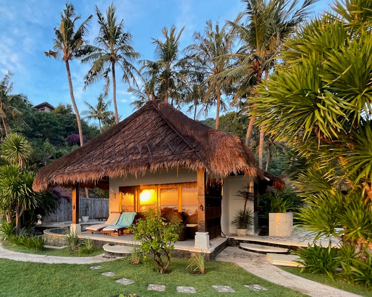Beachfront Bungalow with Terrace and Pool