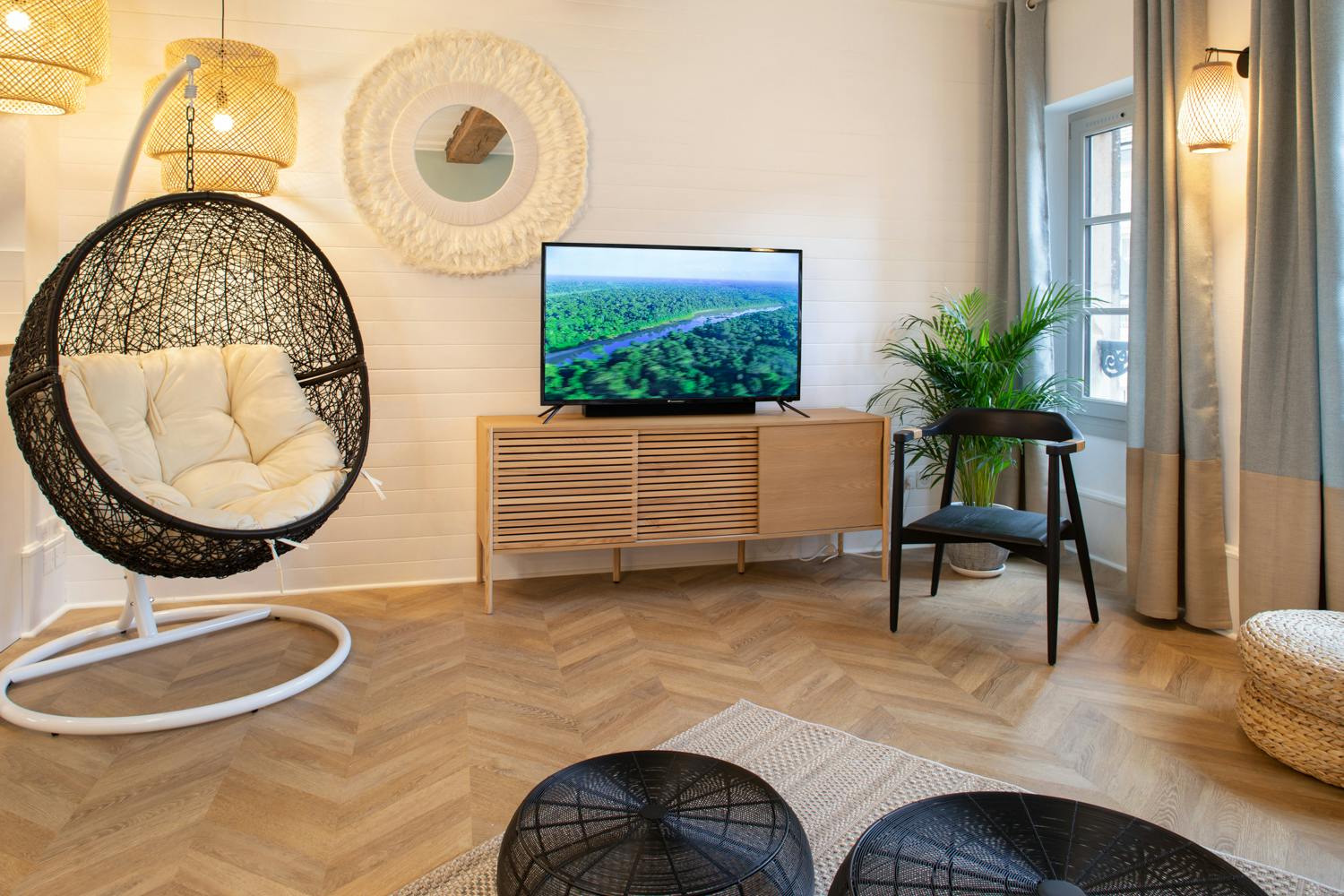Télévision de la suite Alix à Dijon