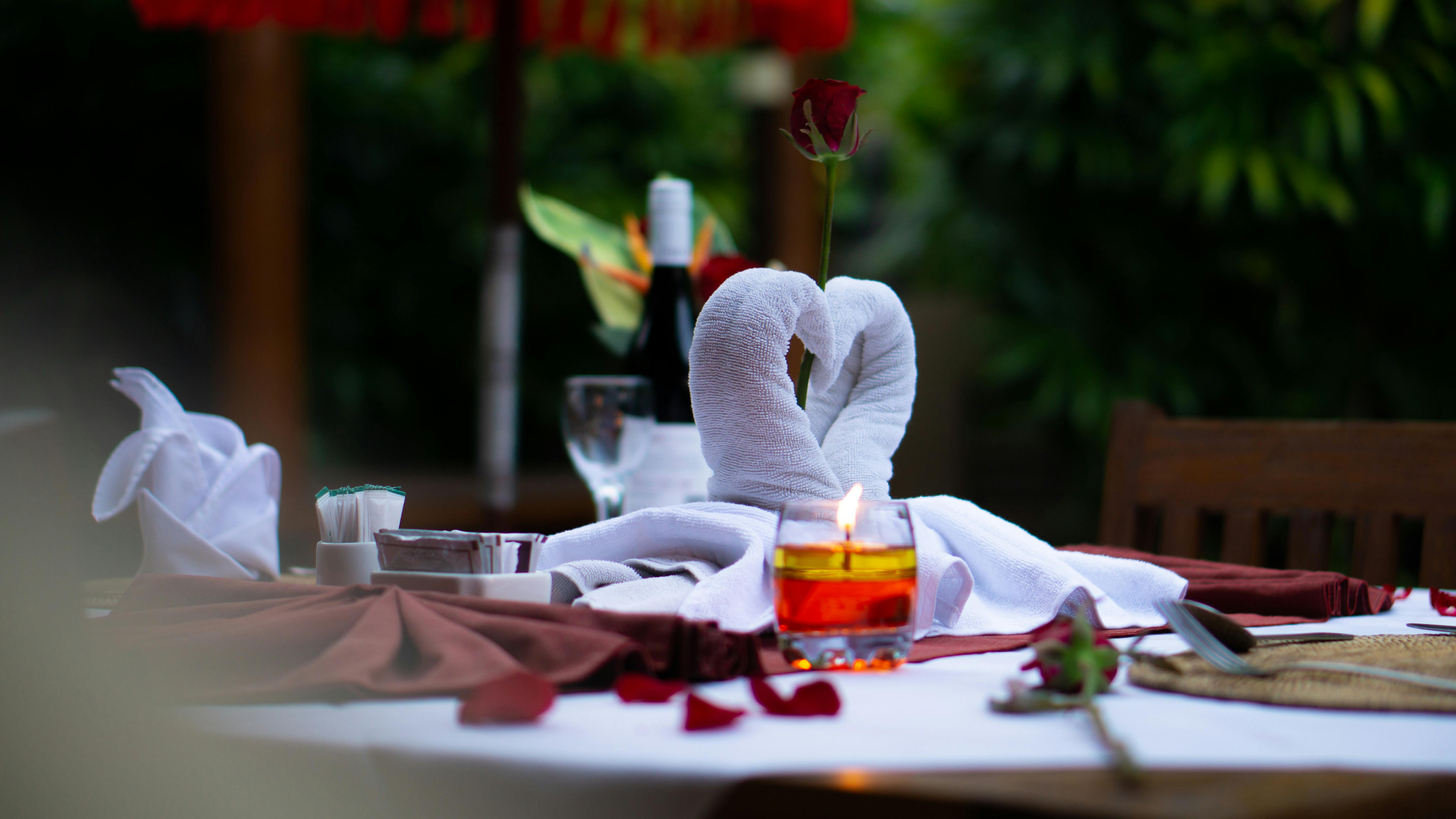 Honeymoon Decorations