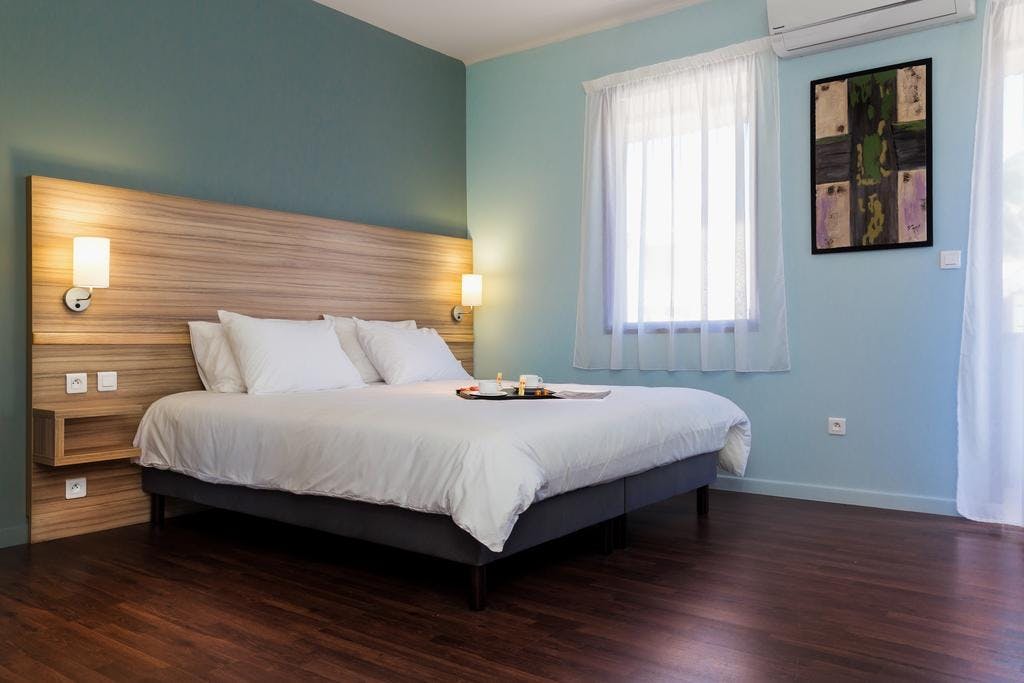 Chambre a l'appart'hôtel Eclipse à Cayenne, room at Eclipse apartment hotel