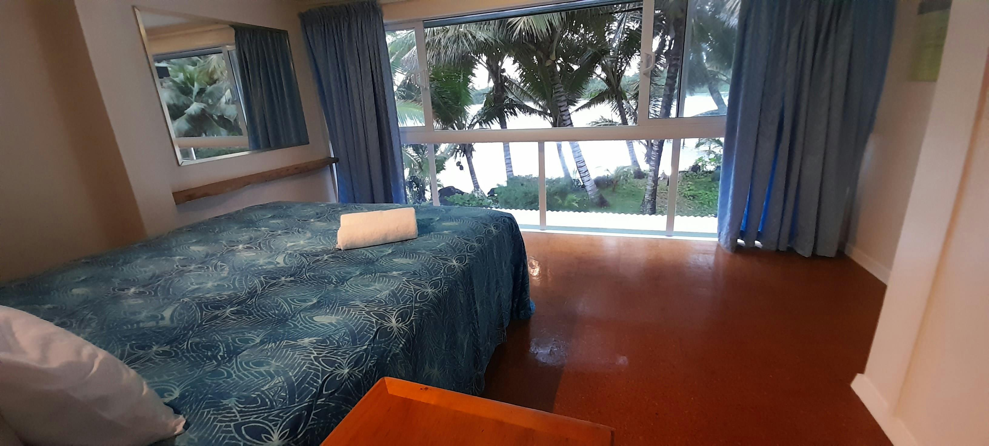 3 bedroom apartment- waterfront view