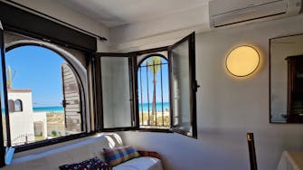 Beachside Planta Primera Comedor