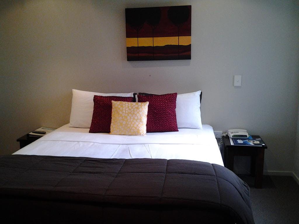 Executive suite bedroom