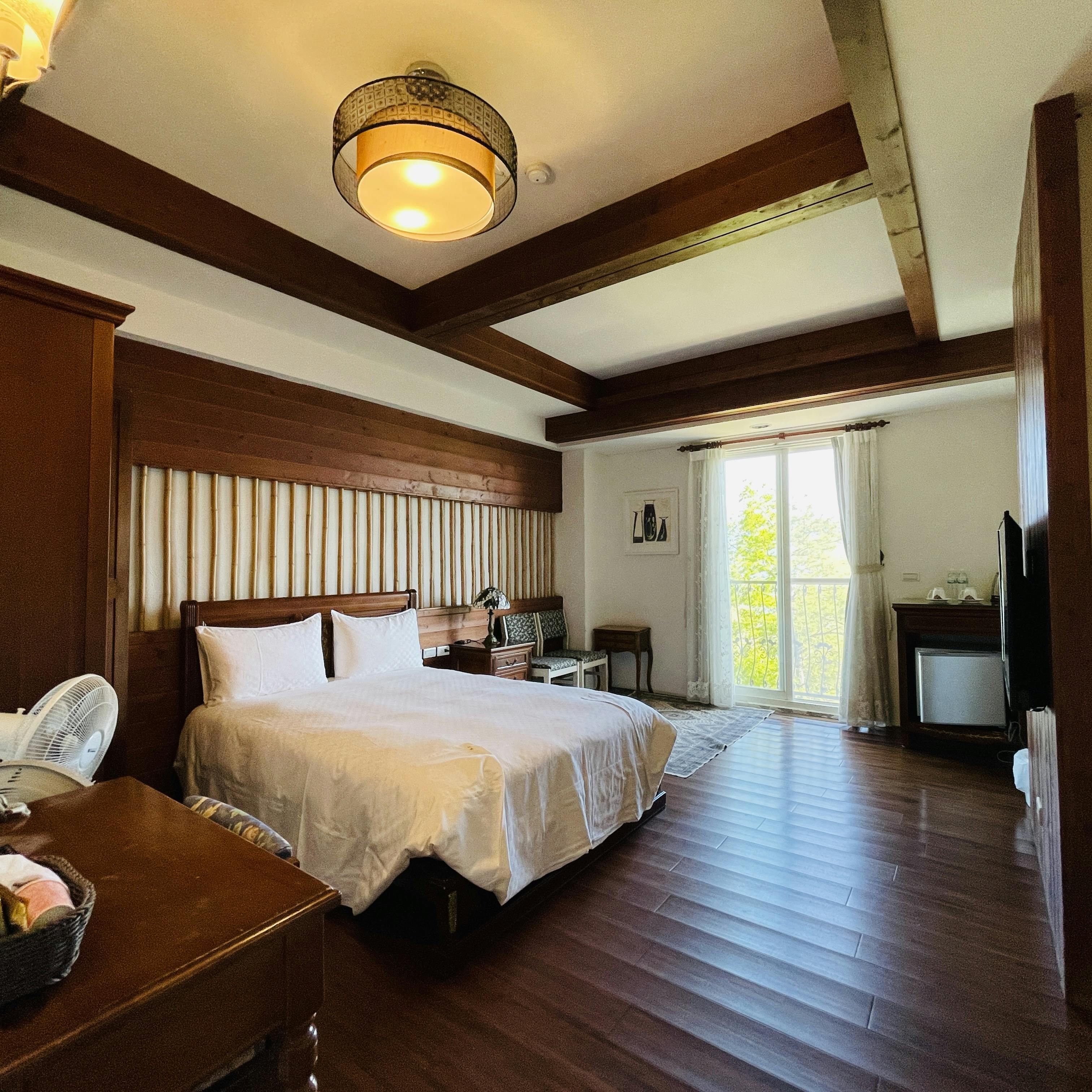 南投清境羊角村鄉村民宿 - 雙人房內部照片