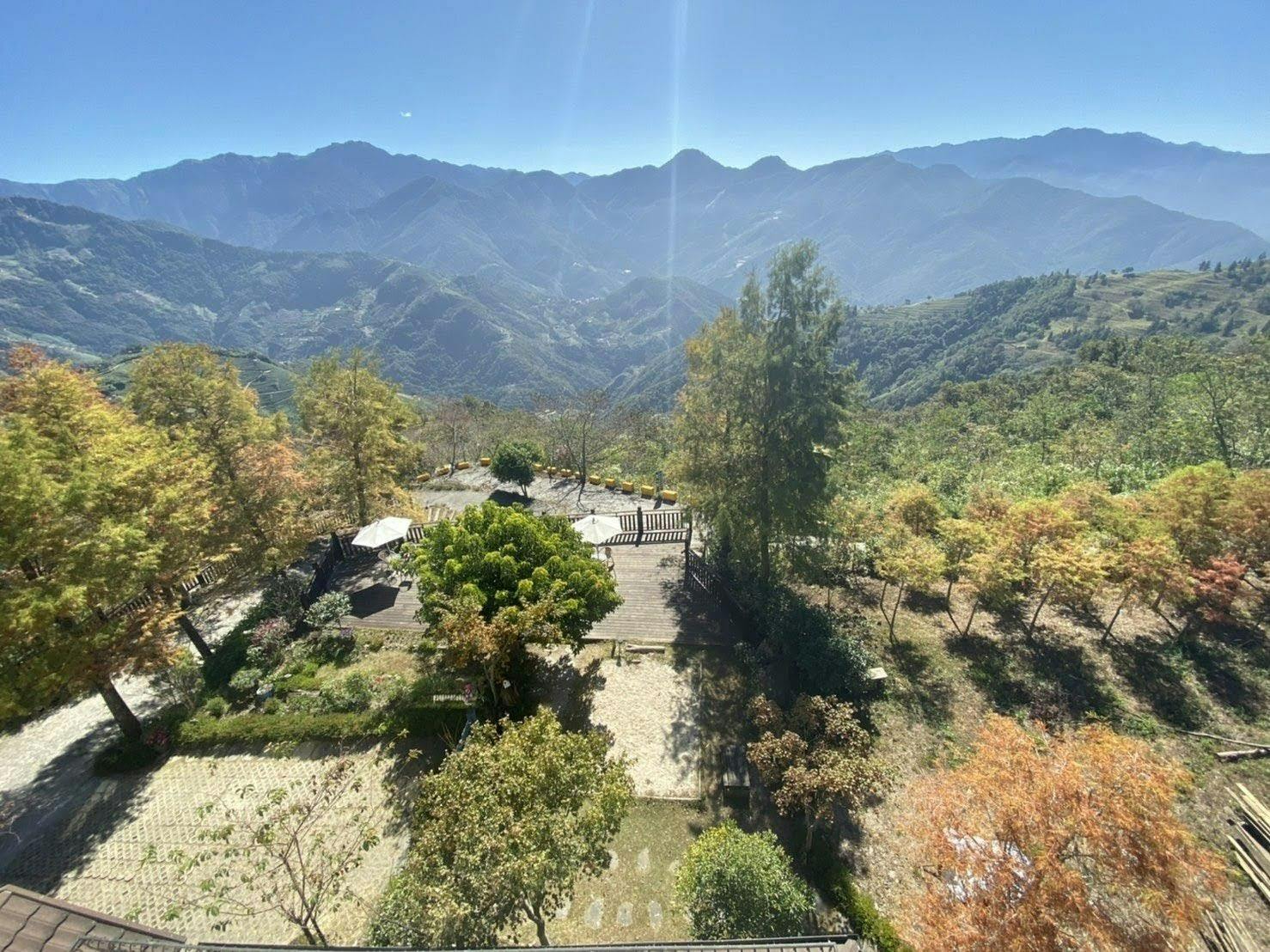 清境民宿清境羊角村庭園或附近景色
