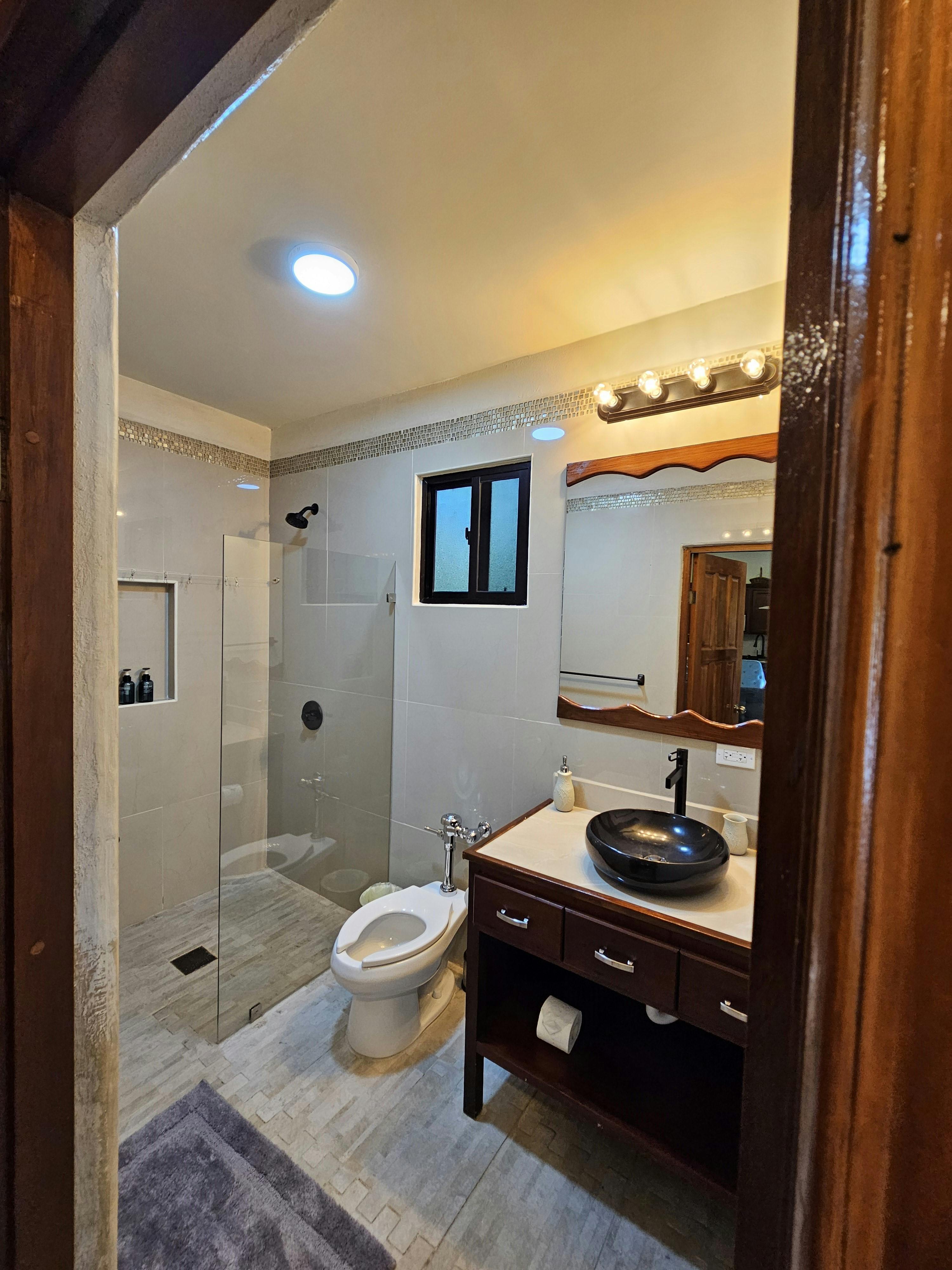 Tree House - bathroom