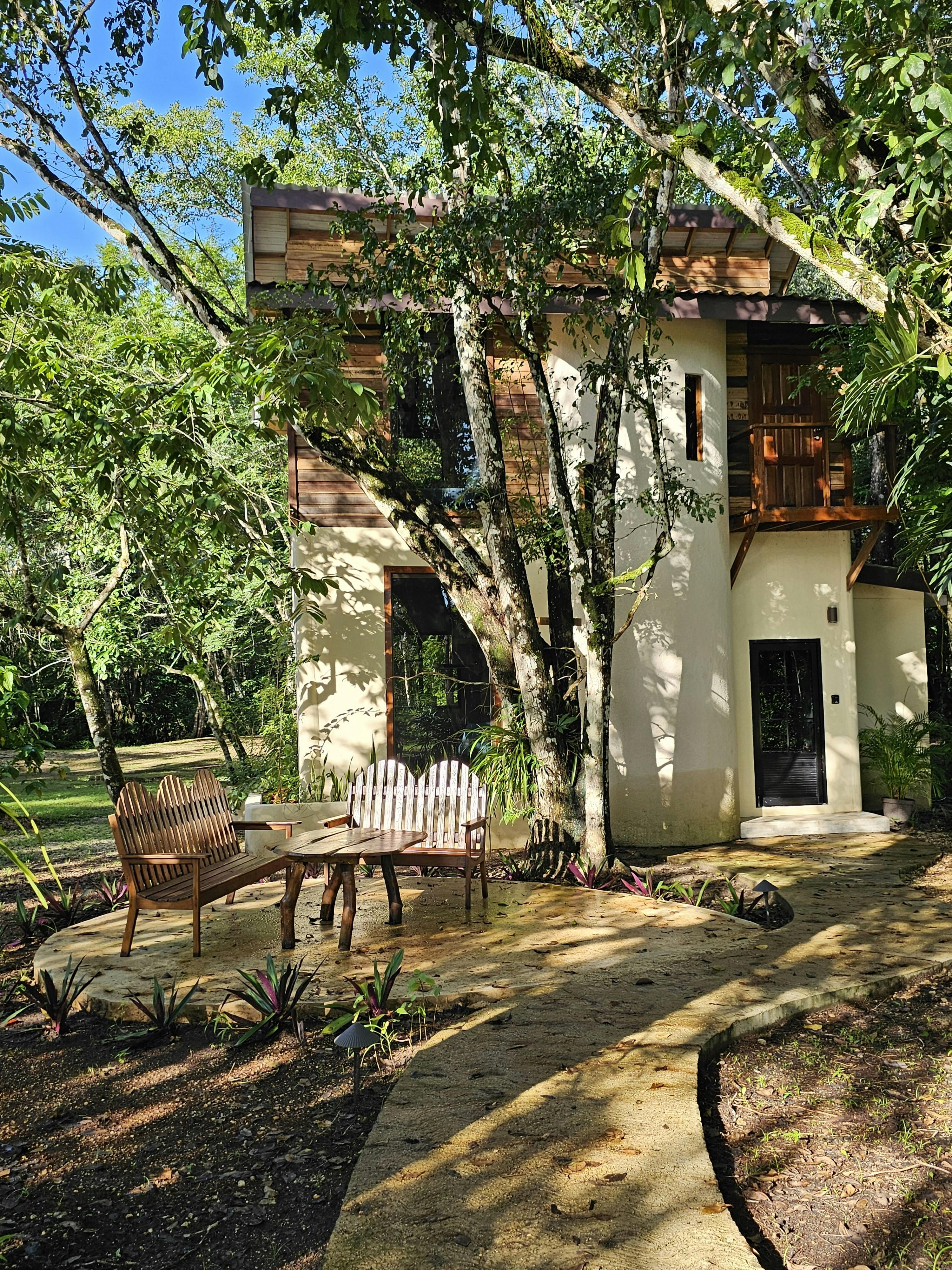 Tree House - outside area @Kiki Witz