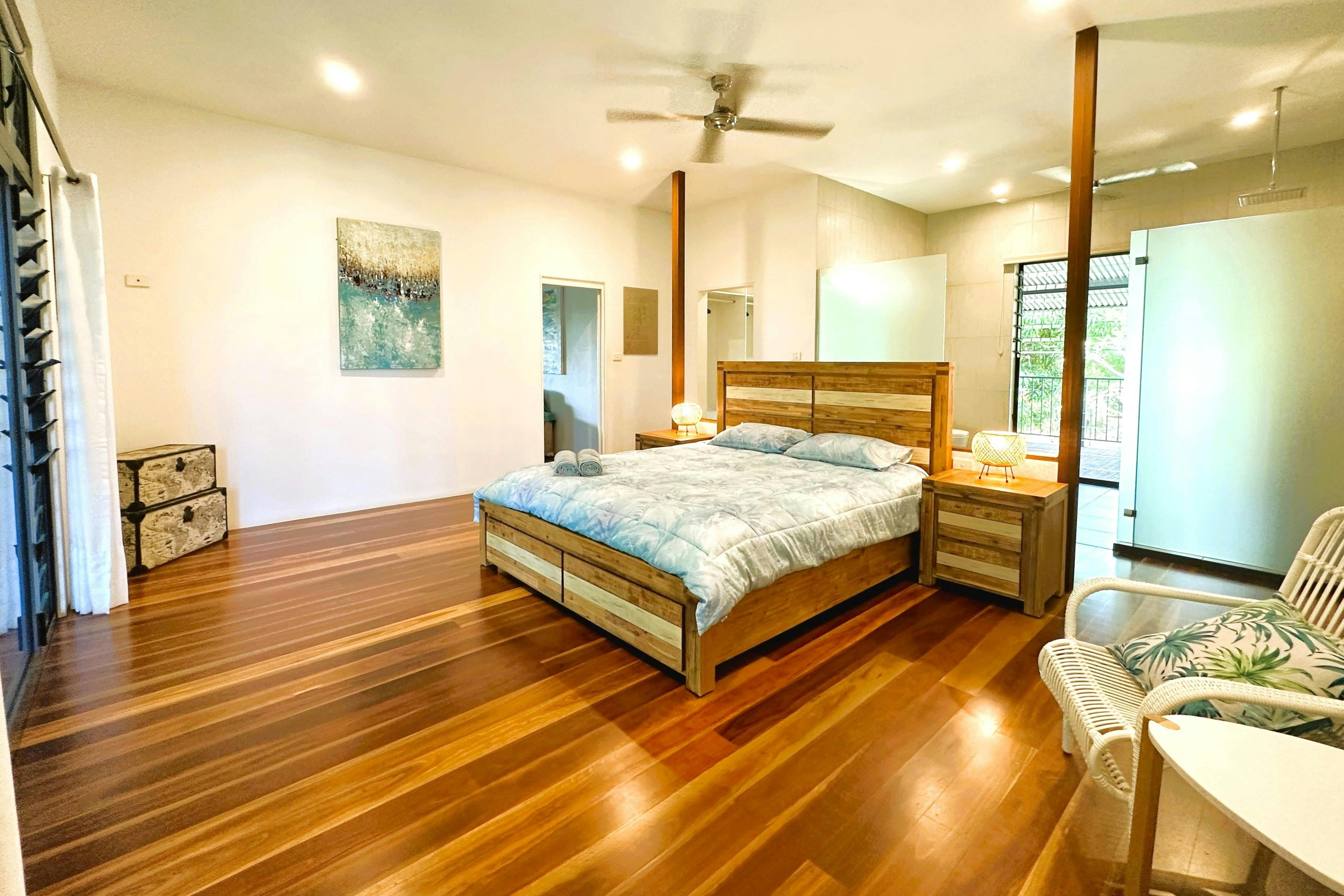 Master Bedroom Oasis with Ensuite and Captivating Sea Views