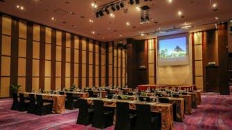 golden_palm_tree_meetings