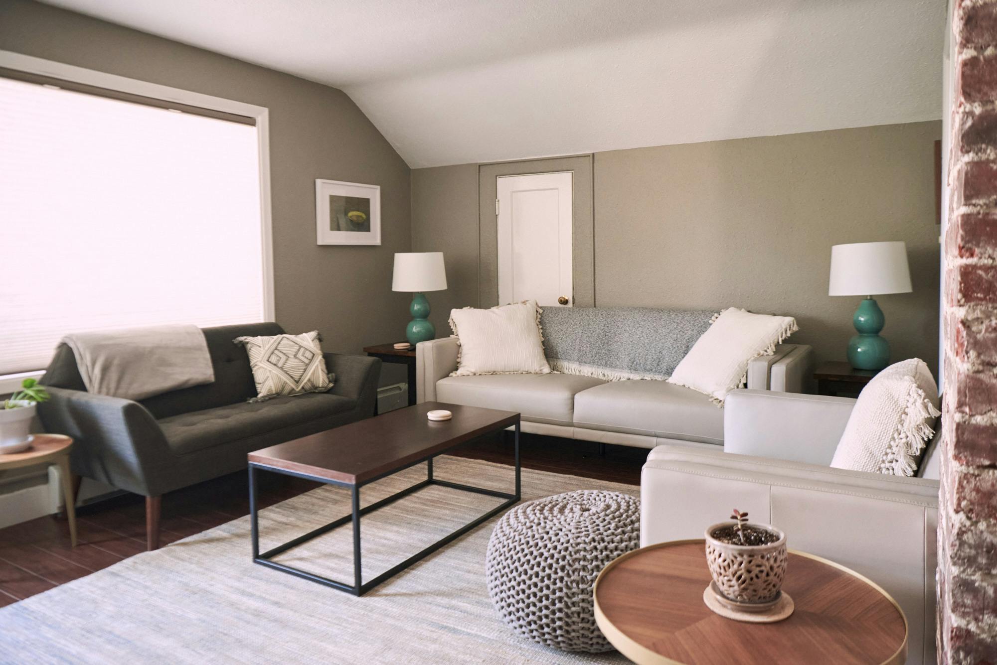 Historic apartment at the Mayor's House at Snob Hollow Inn.