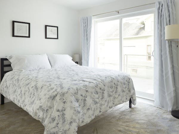 The Tikahtnu Penthouse at Snob Hollow Inn in Downtown Anchorage Alaska.