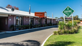 Grove Bar & Grill located at the Wattle Grove Motel Perth