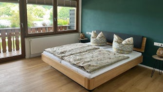 Doppelzimmer mit Seeblick 1