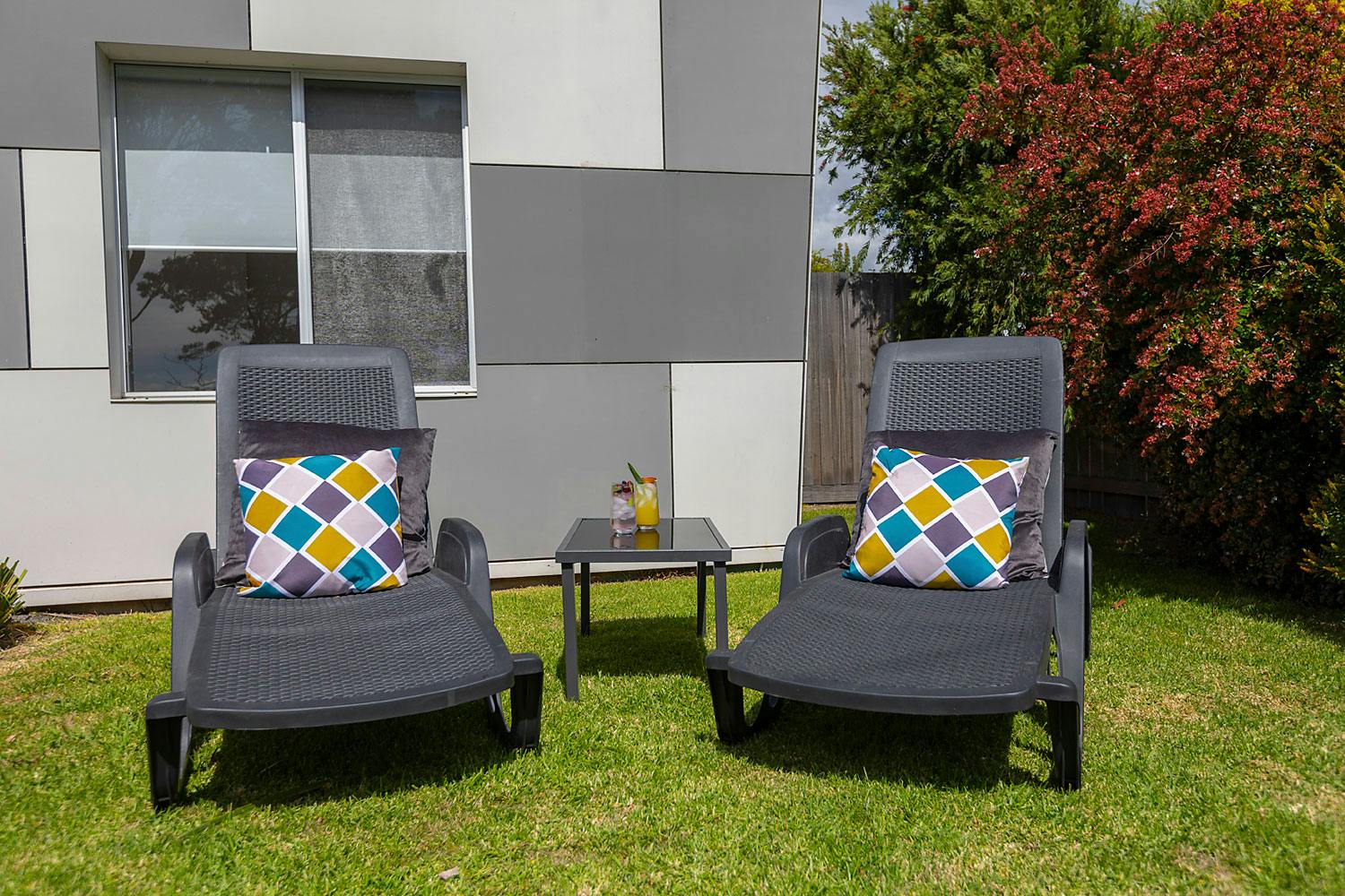 Relax in the Harbour Apartment.