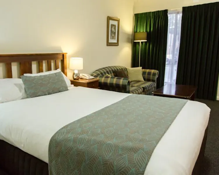 Ballarat accommodation – Executive queen room