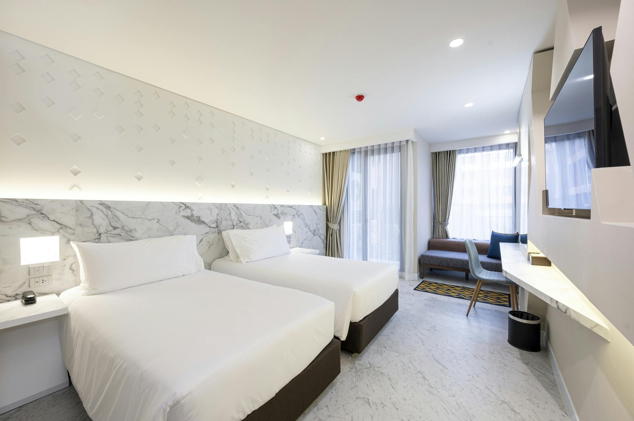 Superior vs Premier - VELA Dhi Nakhon Phanom