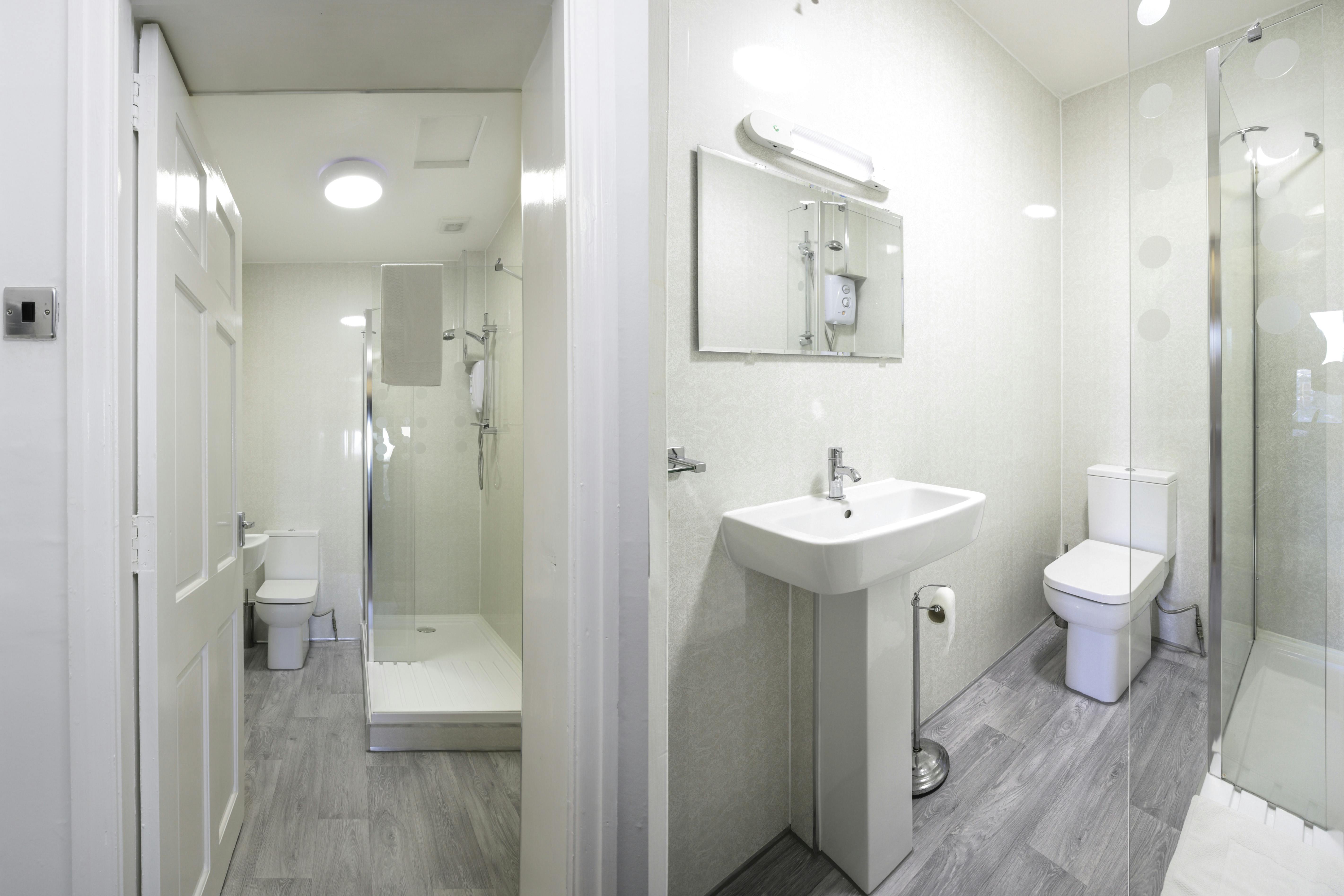 double room, Triple room, Quad Room, Twin Room, Single Room bed & breakfast, liverpool, sefton park, lake view, Ensuite