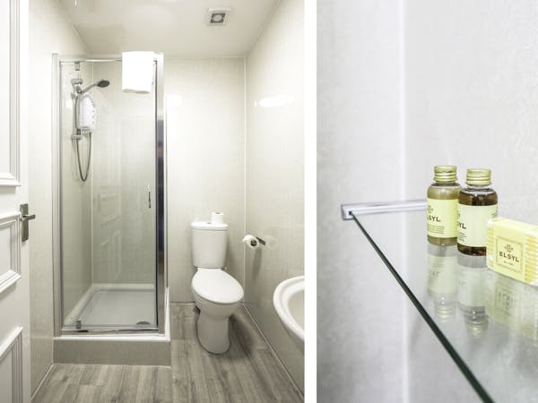 double room, Triple room, Quad Room, Twin Room, Single Room bed & breakfast, liverpool, sefton park, lake view, Ensuite