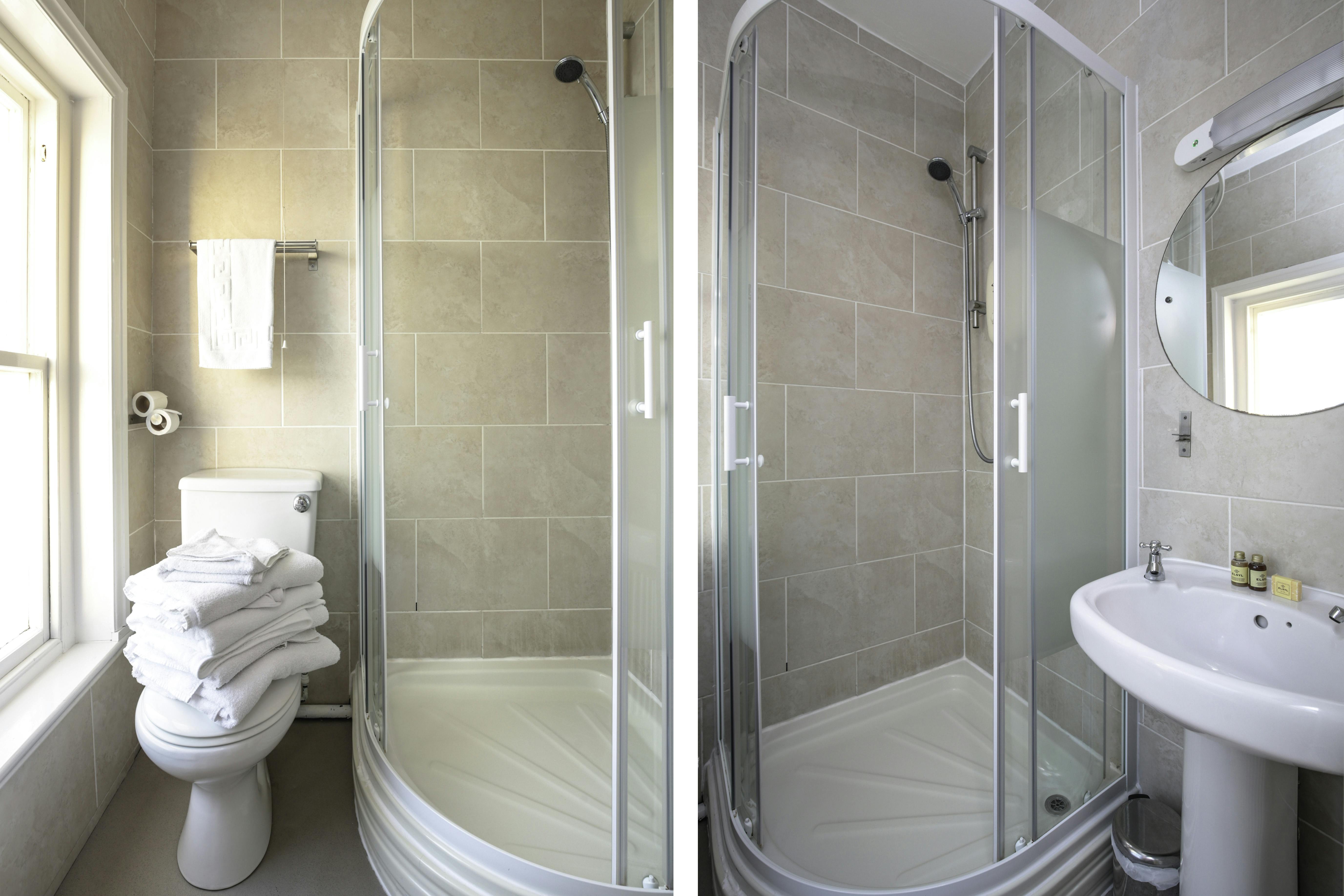 double room, Triple room, Quad Room, Twin Room, Single Room bed & breakfast, liverpool, sefton park, lake view, Ensuite