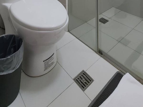 三人一大一小跟三小