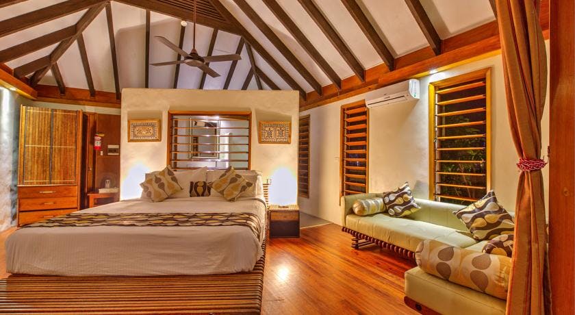 beachfront boutique hotel coral coast fiji private villa ocean view bath 2 person romantic escape