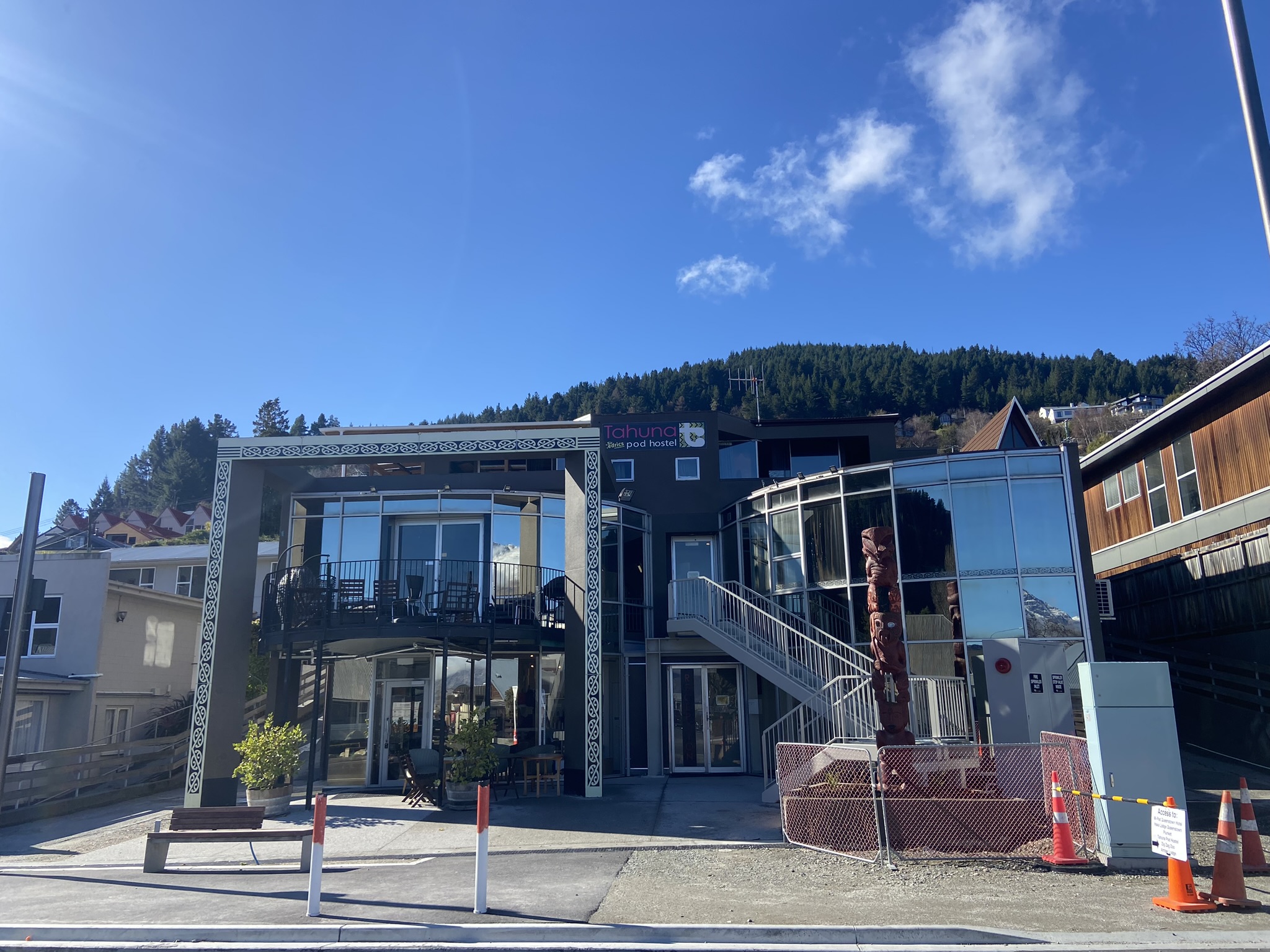 Tahuna Pod Hostel — Queenstown 9300