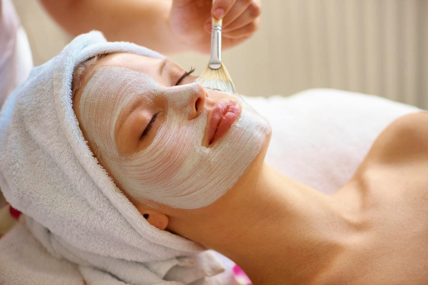 Venus Escapes Facials
