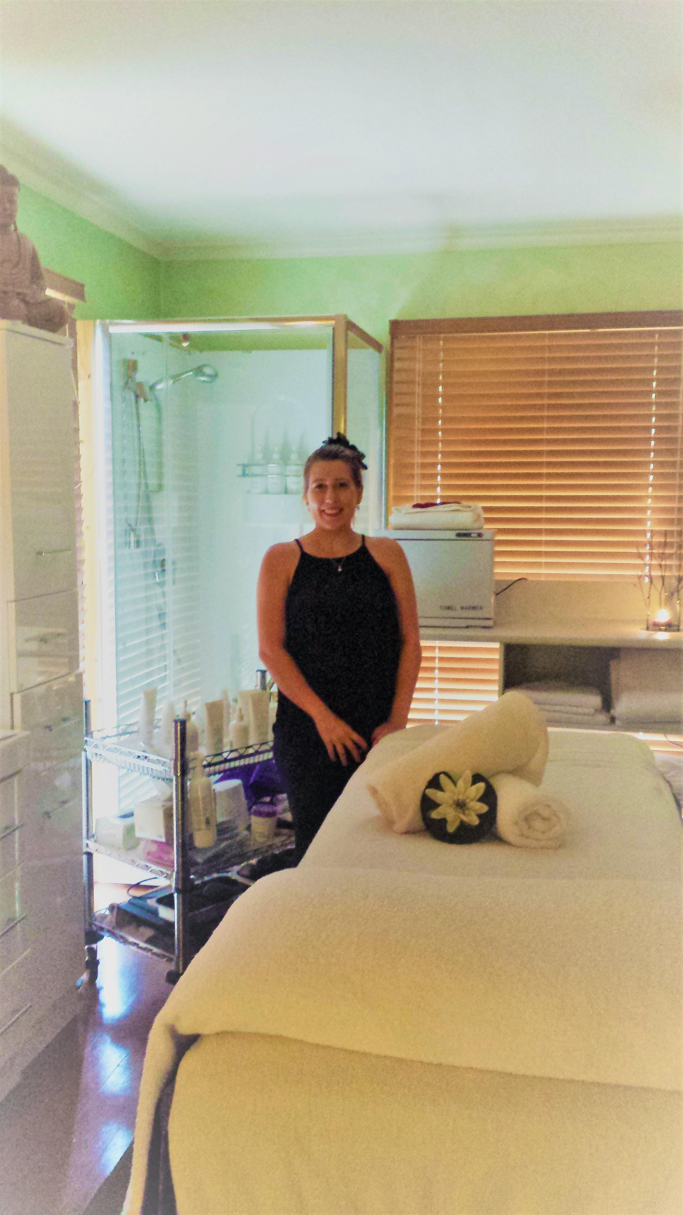 Venus Escapes Massage and Facials