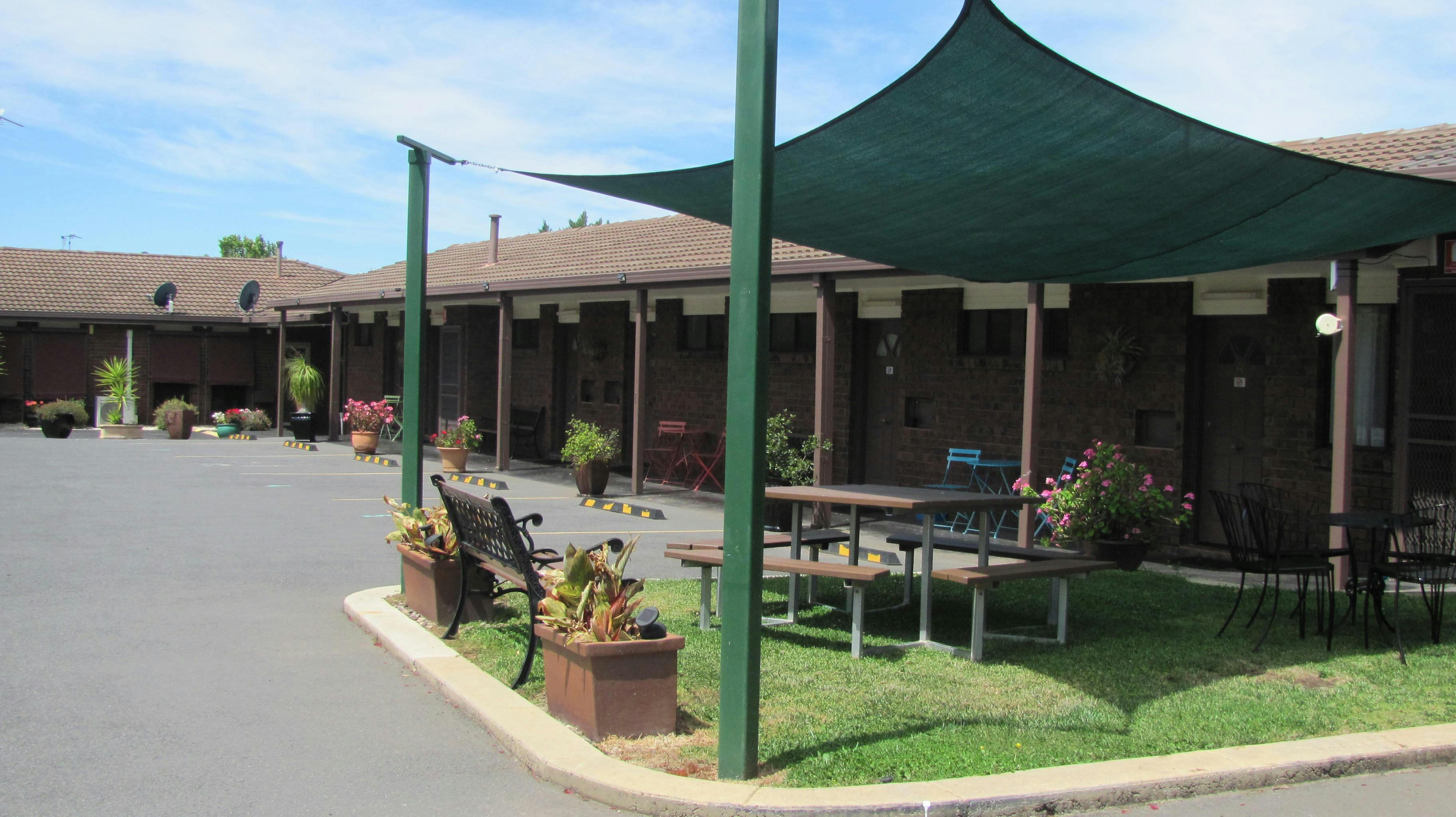 Standard and Family Rooms