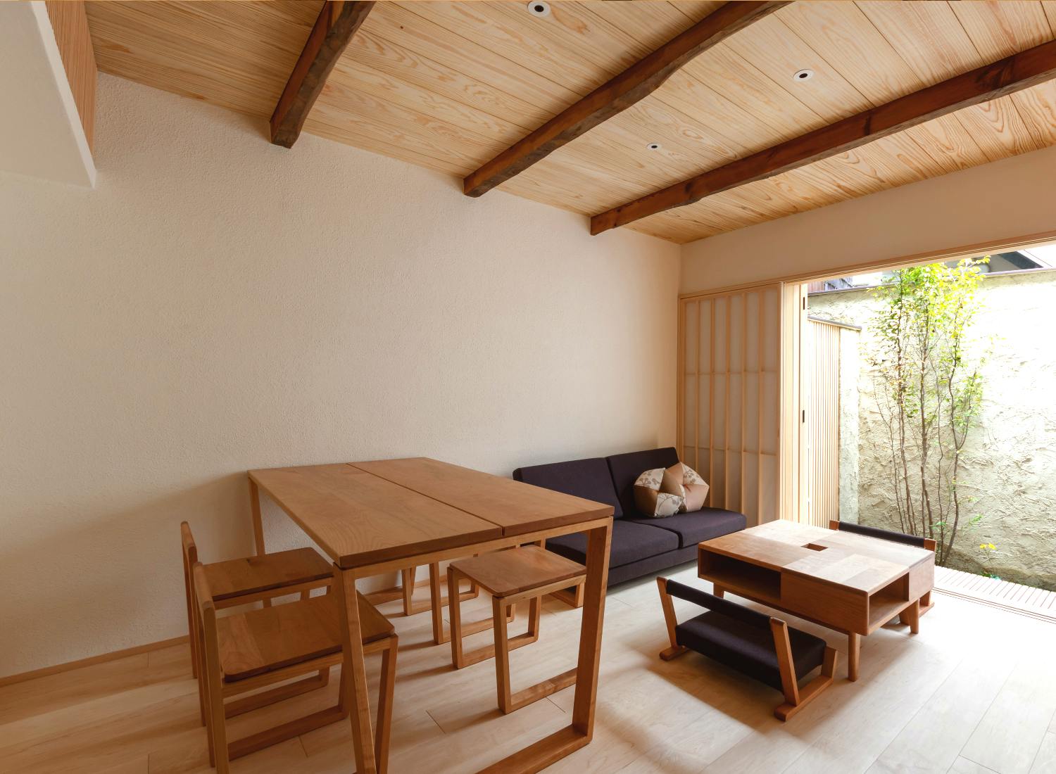 Shimaya Stays BenTen Residences - Living Area in BenTen West