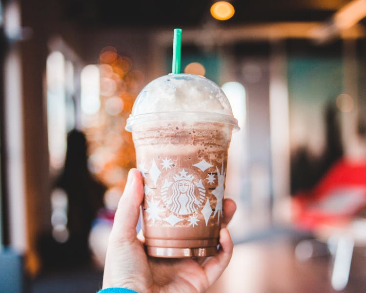 Summer Bay Orlando by Exploria Resorts - Hello Coffee shop serving breakfast items, coffee, tea, and seasonal beverages.