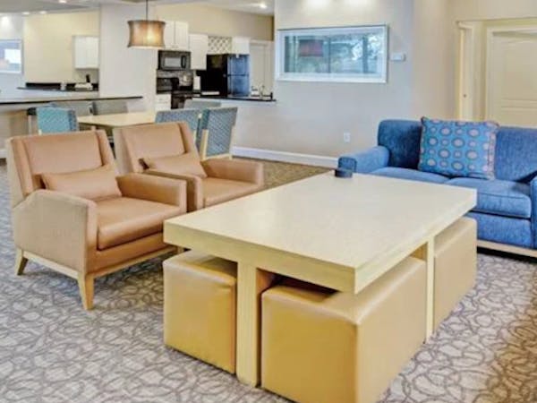 Summer Bay Orlando - family-friendly resort close to the theme park. Spacious, apartment-style accommodations & living space.