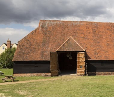 National Trust - Grange Barn a 13th Century monastic barn