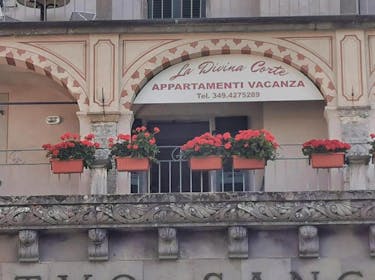 La Divina Cort Bagnone